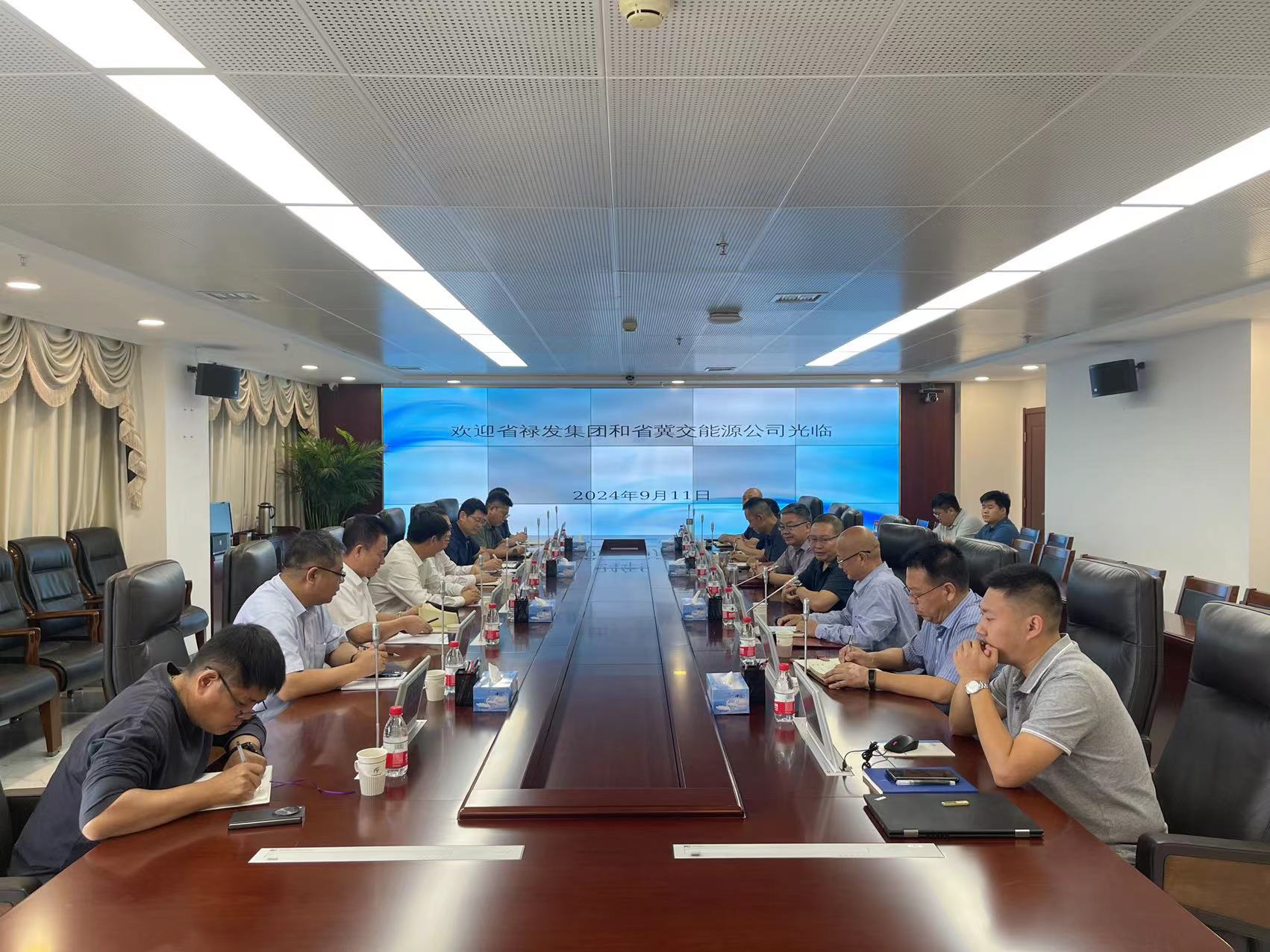 da9663fa68e6efa84fe64c78a07b89a.jpg da9663fa68e6efa84fe64c78a07b89a.jpg