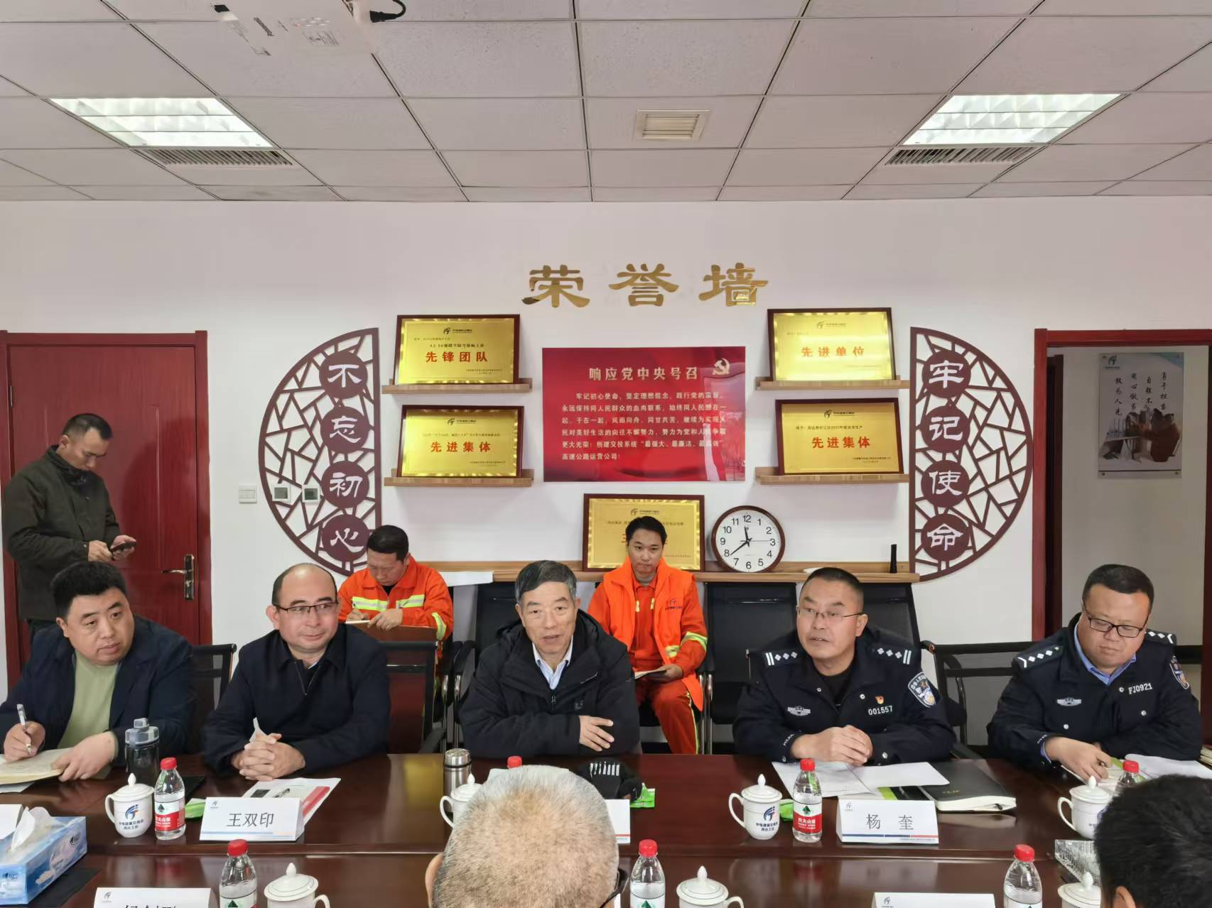 2b55fa0ccf02fe2ac0a5e4aa1f00f78.jpg 2b55fa0ccf02fe2ac0a5e4aa1f00f78.jpg