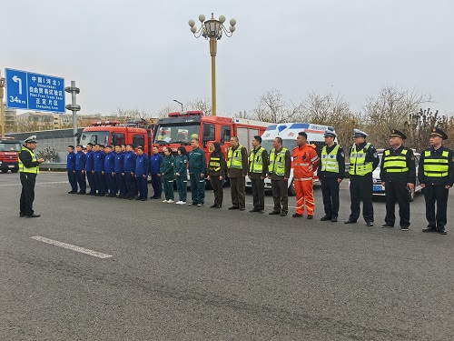 C:\Users\Administrator\Desktop\3.27.jpg C:\Users\Administrator\Desktop\3.27.jpg