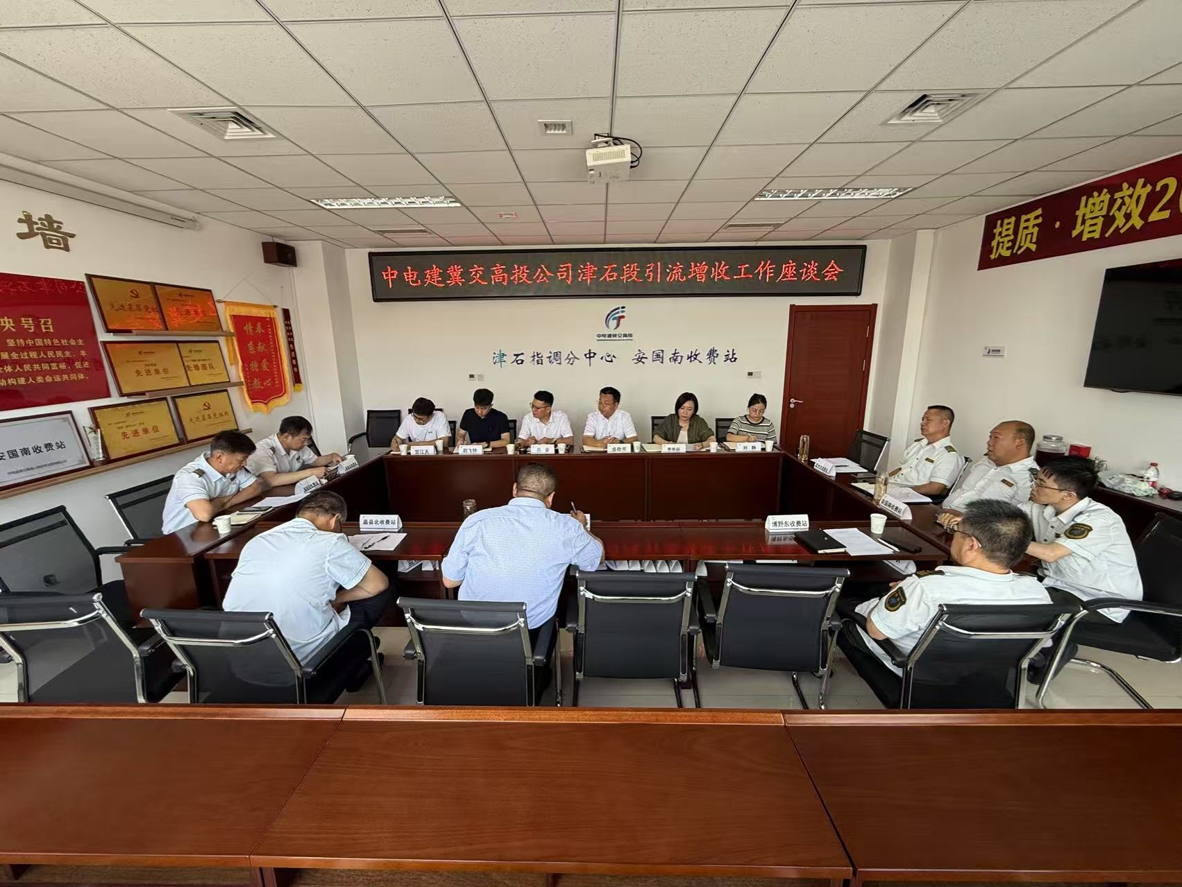 D:\Users\lenovo\Desktop\222.jpg D:\Users\lenovo\Desktop\222.jpg