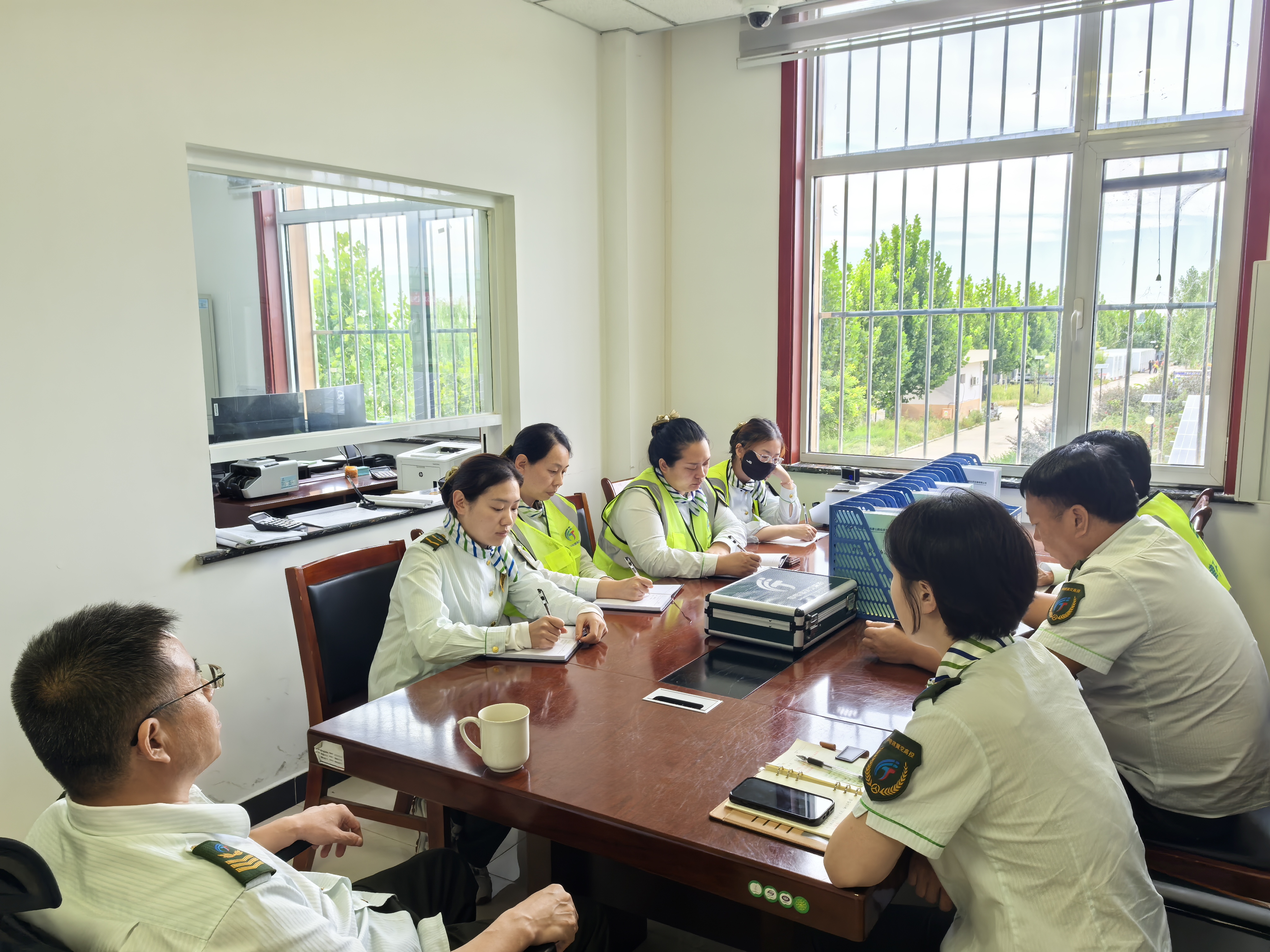 图片_2025091.jpg 图片_2025091.jpg