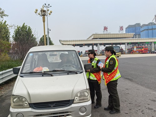 C:\Users\Administrator\Desktop\3.jpg C:\Users\Administrator\Desktop\3.jpg