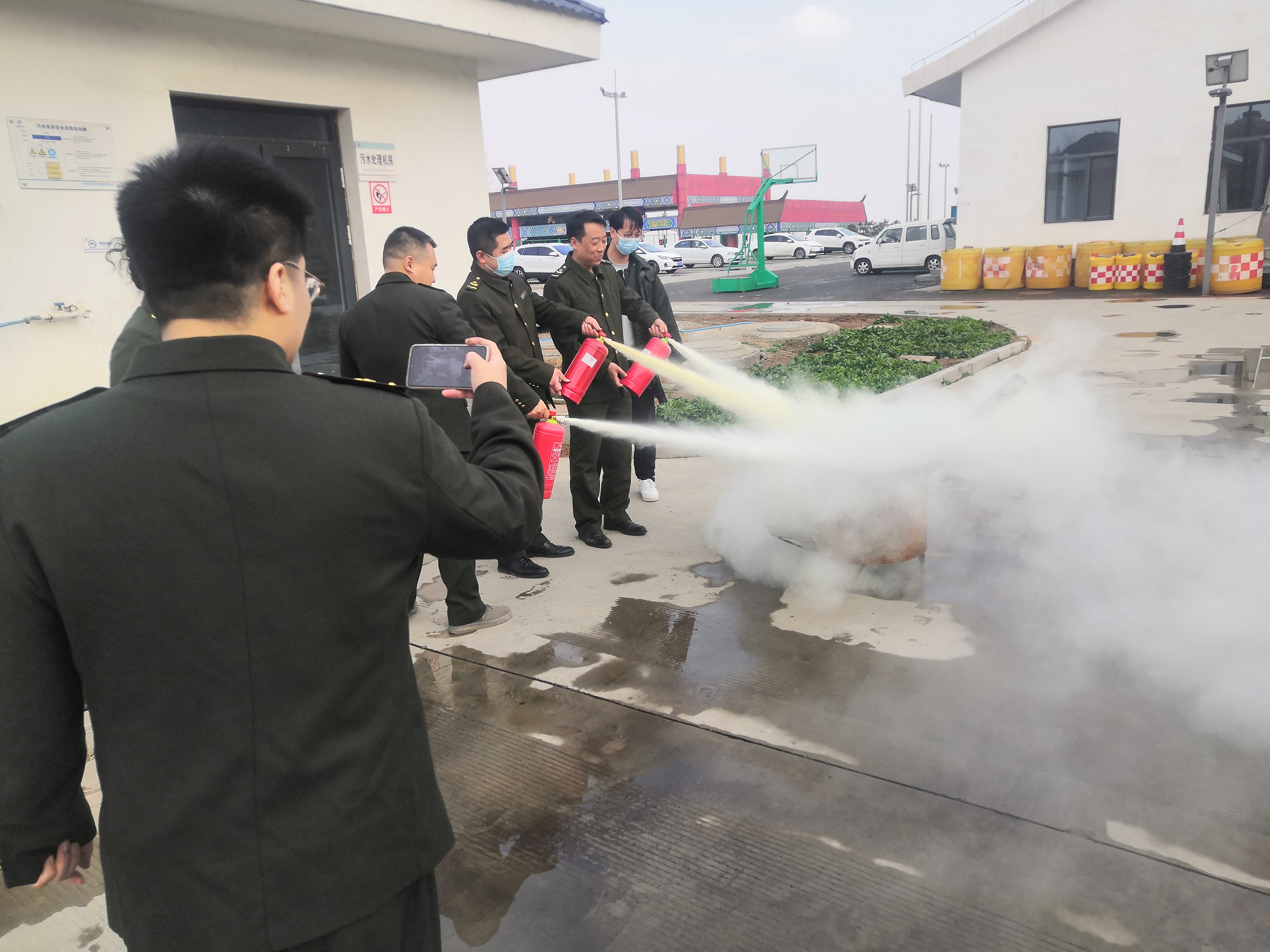 消防演练.jpg